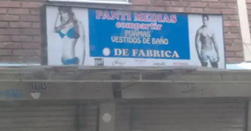 PANTY MEDIAS COMPARTIR PANTY MEDIAS COMPARTIR